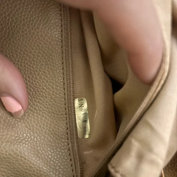 Authentic CHANEL beige caviar leather CC tortoise top handle satchel bag - Picture 12 of 14